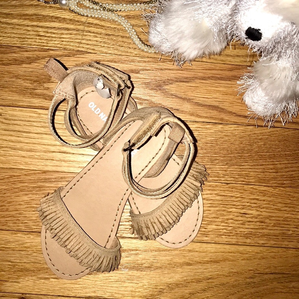 OLD NAVY Sandals
